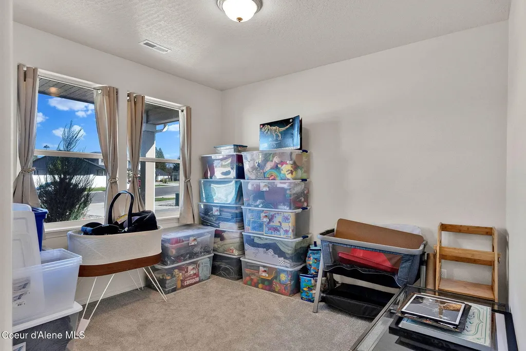 16167 N Hadley Loop Rathdrum ID 83858