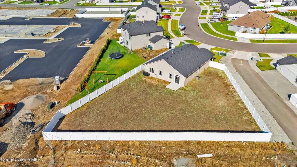 16167 N Hadley Loop Rathdrum ID 83858