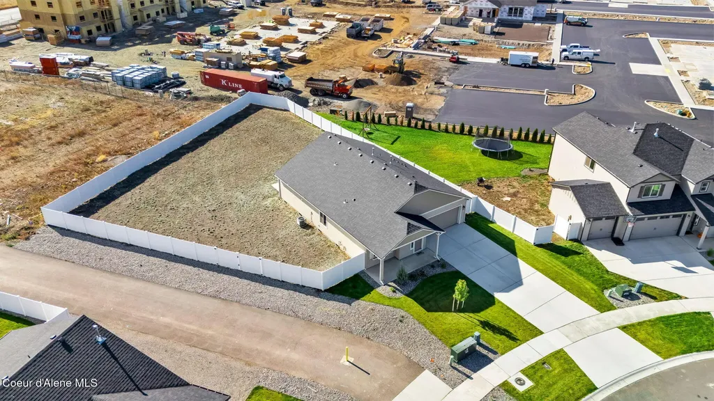 16167 N Hadley Loop Rathdrum ID 83858