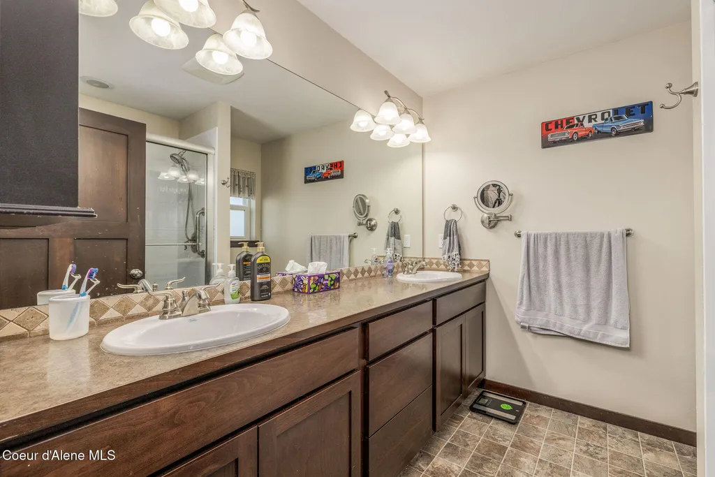 30259 N Sienna Loop Athol ID 83801