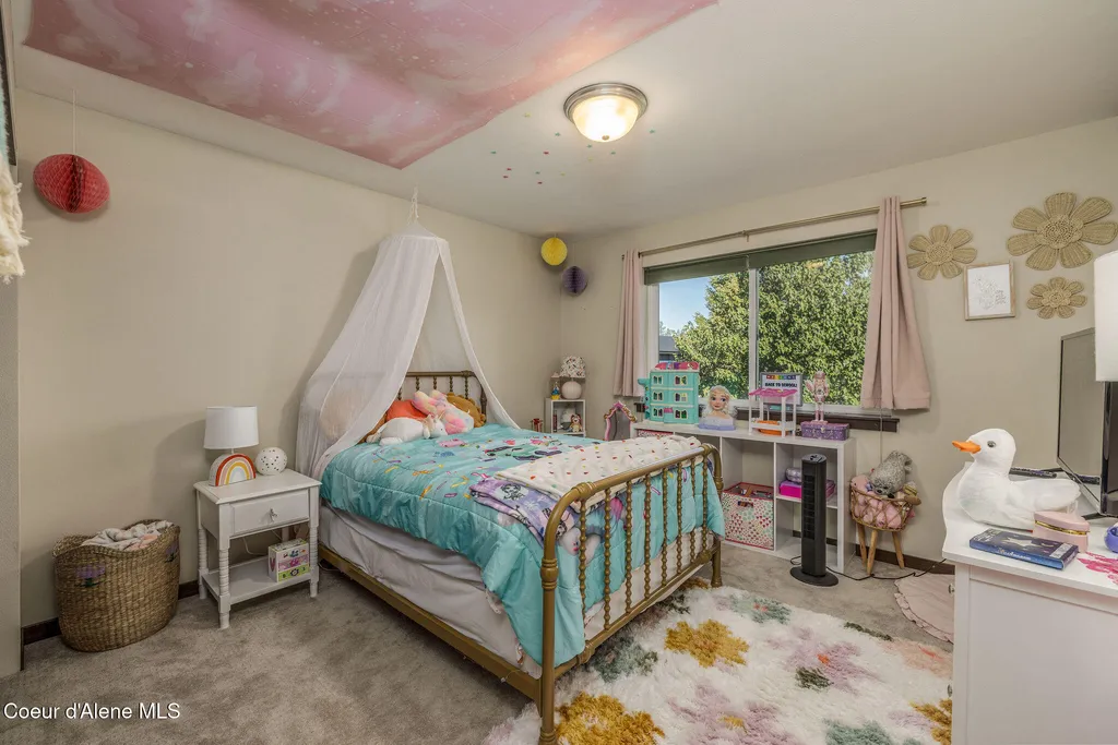 30259 N Sienna Loop Athol ID 83801