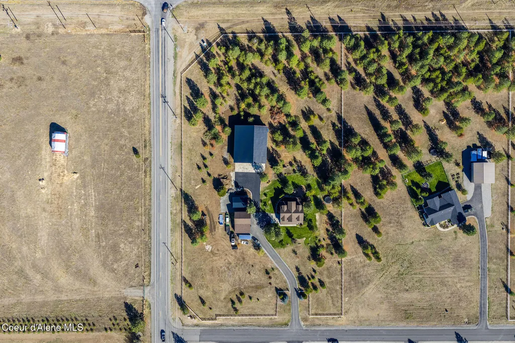 30259 N Sienna Loop Athol ID 83801
