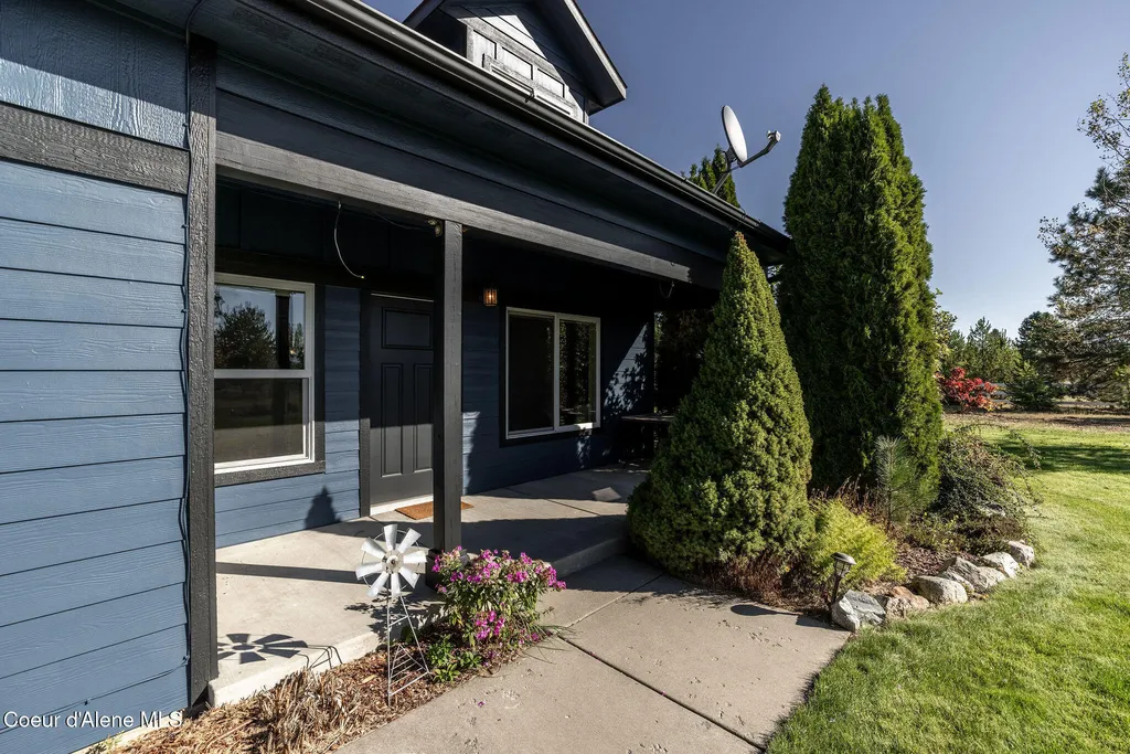 30259 N Sienna Loop Athol ID 83801