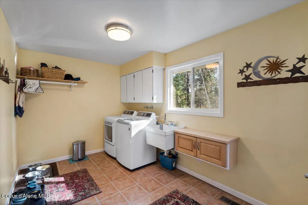 1423 S Pulpwood Road Medical Lake WA 99022