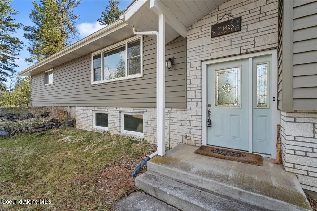 1423 S Pulpwood Road Medical Lake WA 99022