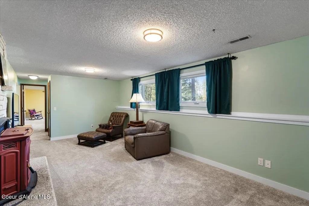 1423 S Pulpwood Road Medical Lake WA 99022