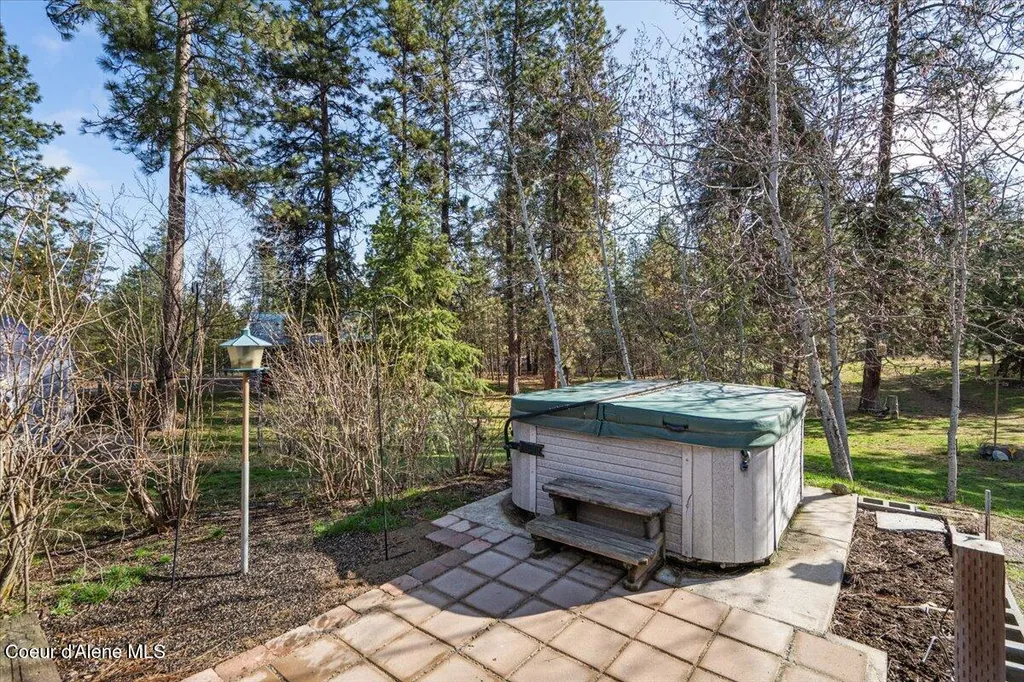 1423 S Pulpwood Road Medical Lake WA 99022