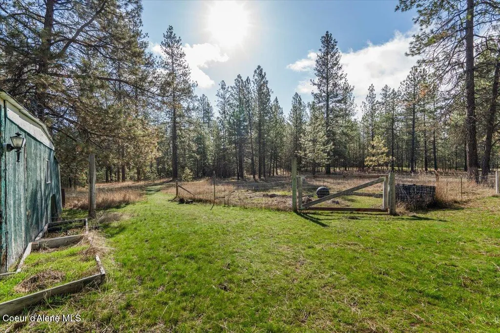 1423 S Pulpwood Road Medical Lake WA 99022