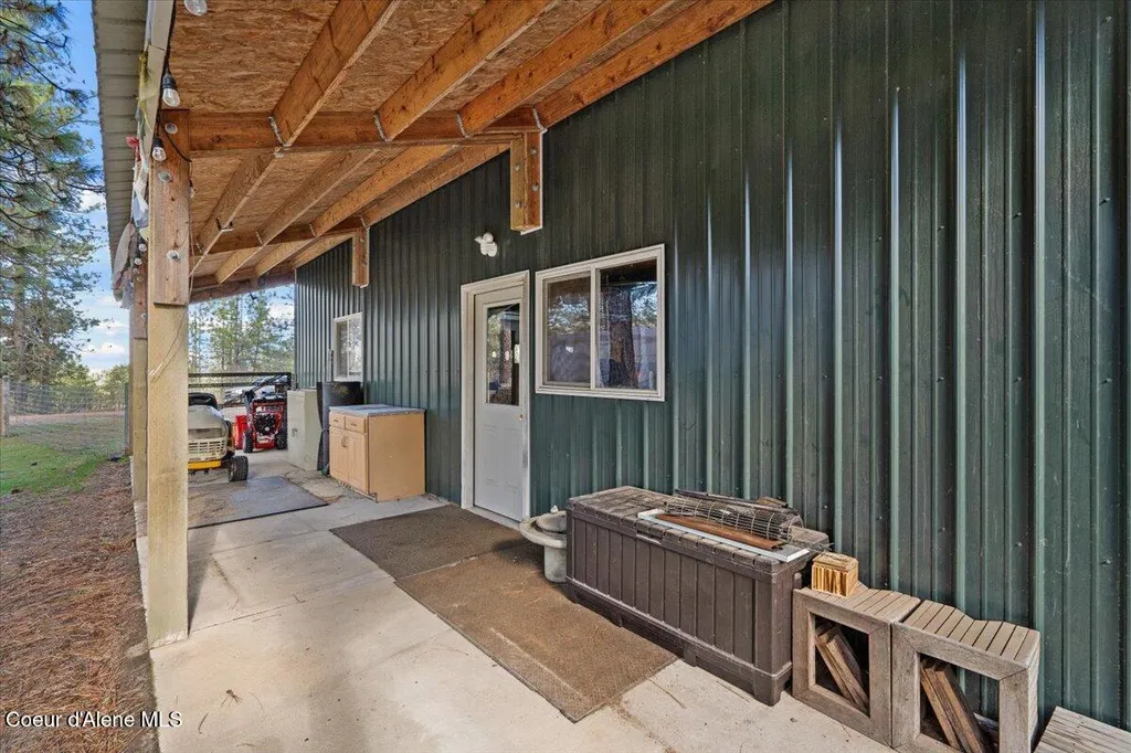 1423 S Pulpwood Road Medical Lake WA 99022