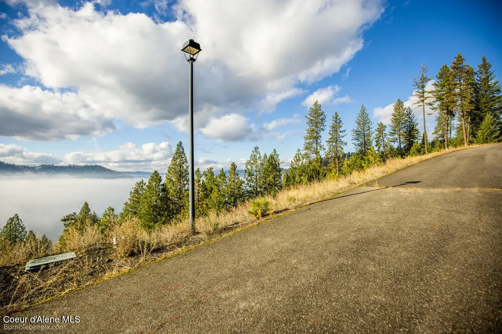 Nna Ledgestone Road Harrison ID 83833