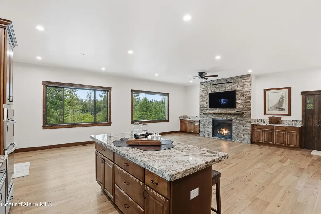 216 Mara Meadows Athol ID 83801
