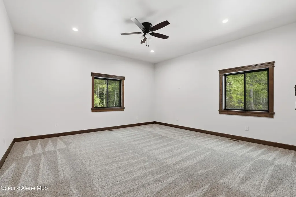 216 Mara Meadows Athol ID 83801