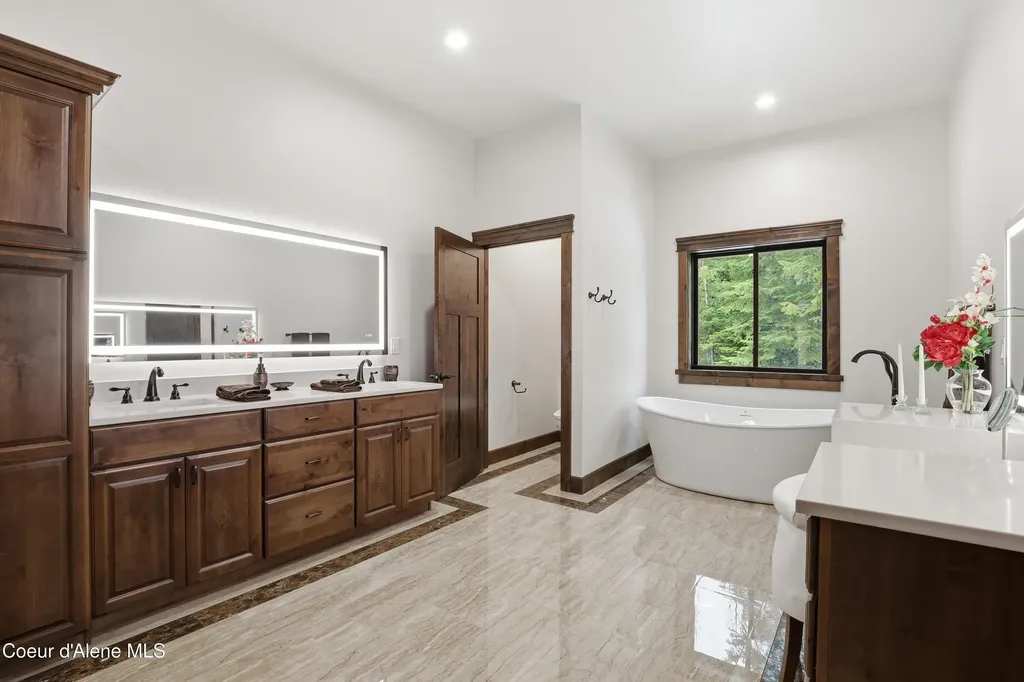 216 Mara Meadows Athol ID 83801