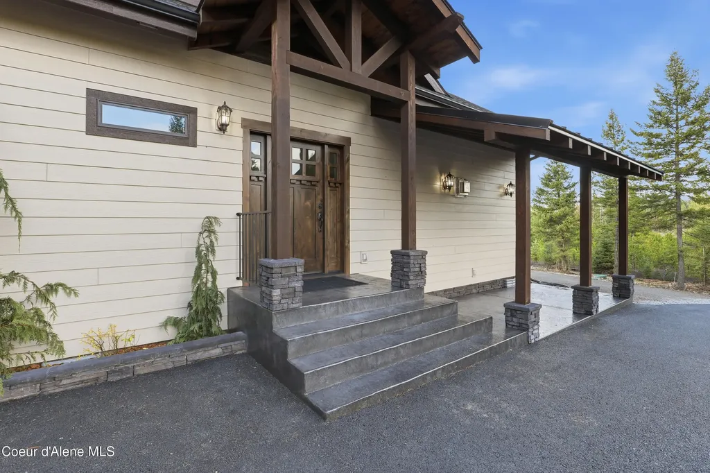 216 Mara Meadows Athol ID 83801