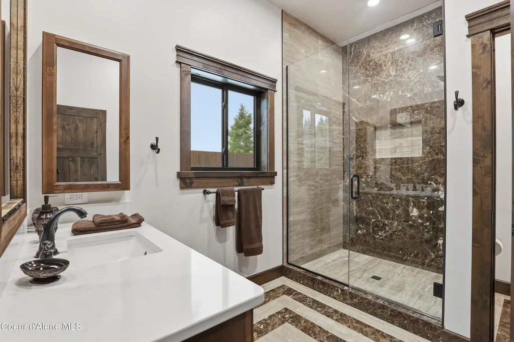 216 Mara Meadows Athol ID 83801