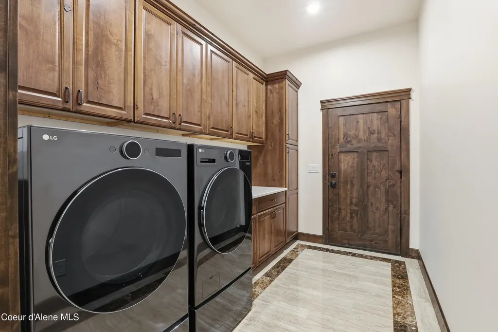 216 Mara Meadows Athol ID 83801