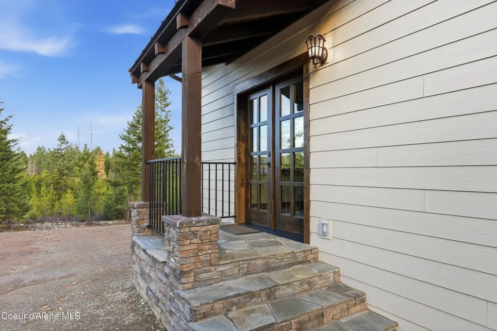 216 Mara Meadows Athol ID 83801