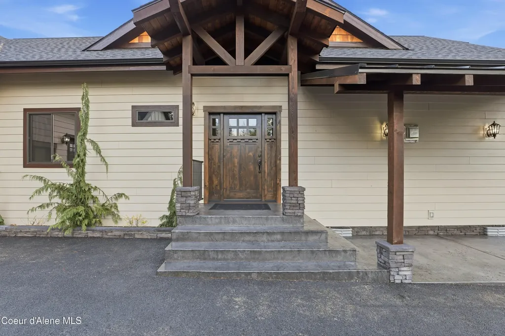 216 Mara Meadows Athol ID 83801