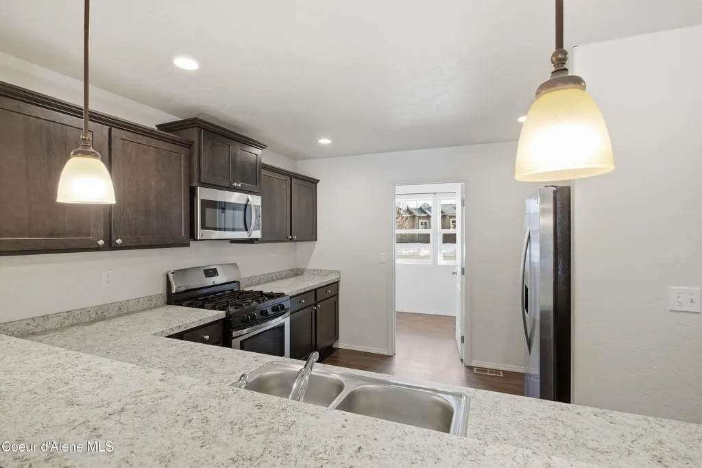 1121 Honeysuckle Avenue Sandpoint ID 83864