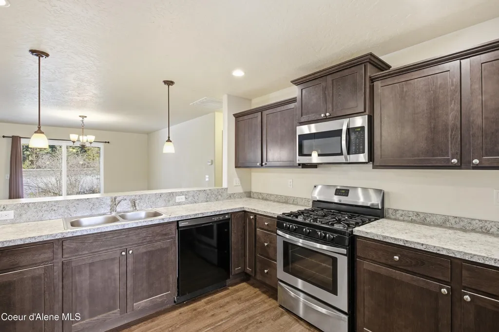 1121 Honeysuckle Avenue Sandpoint ID 83864