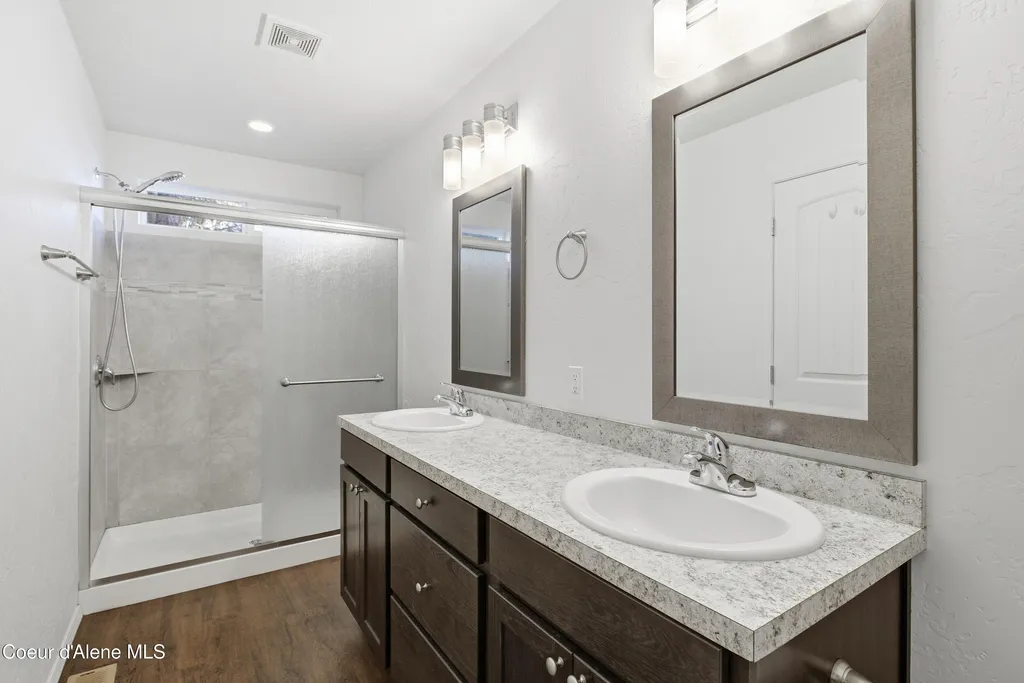 1121 Honeysuckle Avenue Sandpoint ID 83864