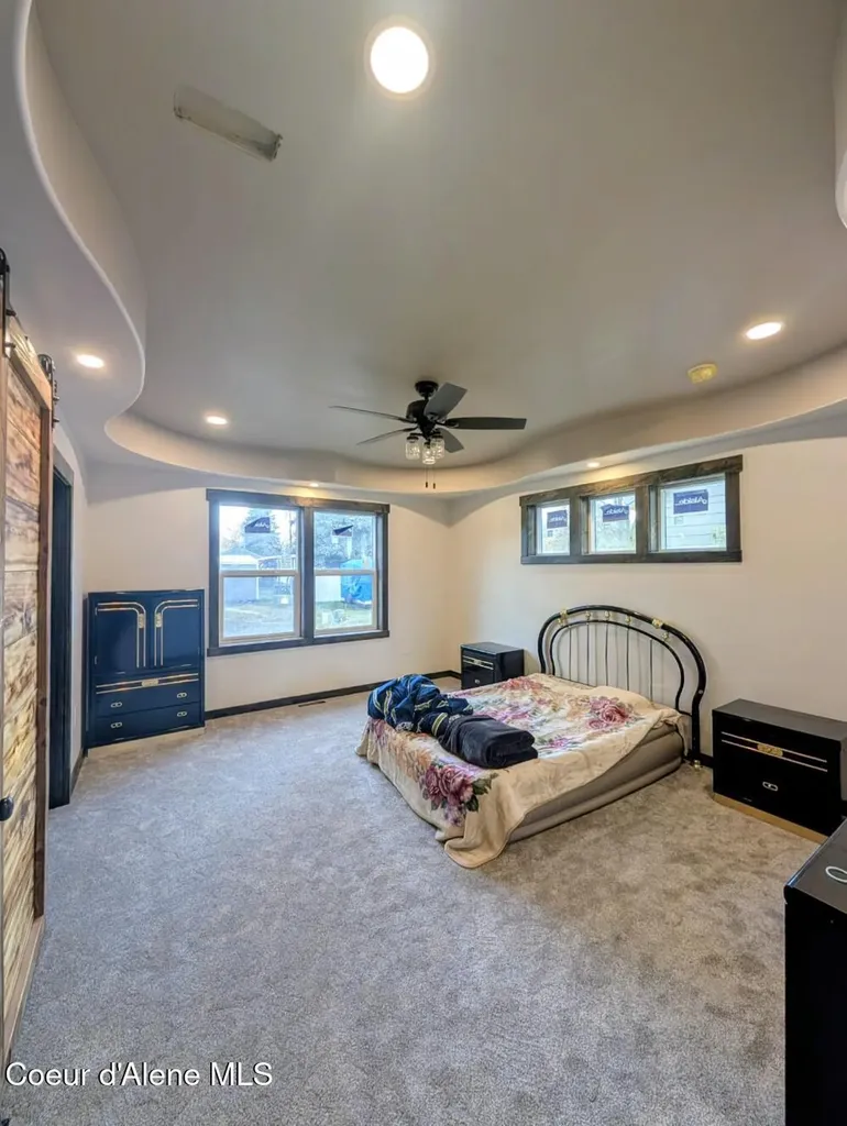 6856 Selkirk Street Bonners Ferry ID 83805
