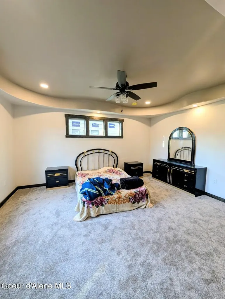 6856 Selkirk Street Bonners Ferry ID 83805