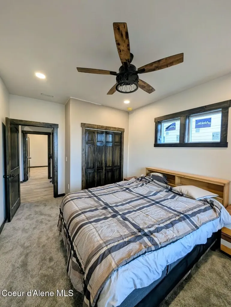 6856 Selkirk Street Bonners Ferry ID 83805