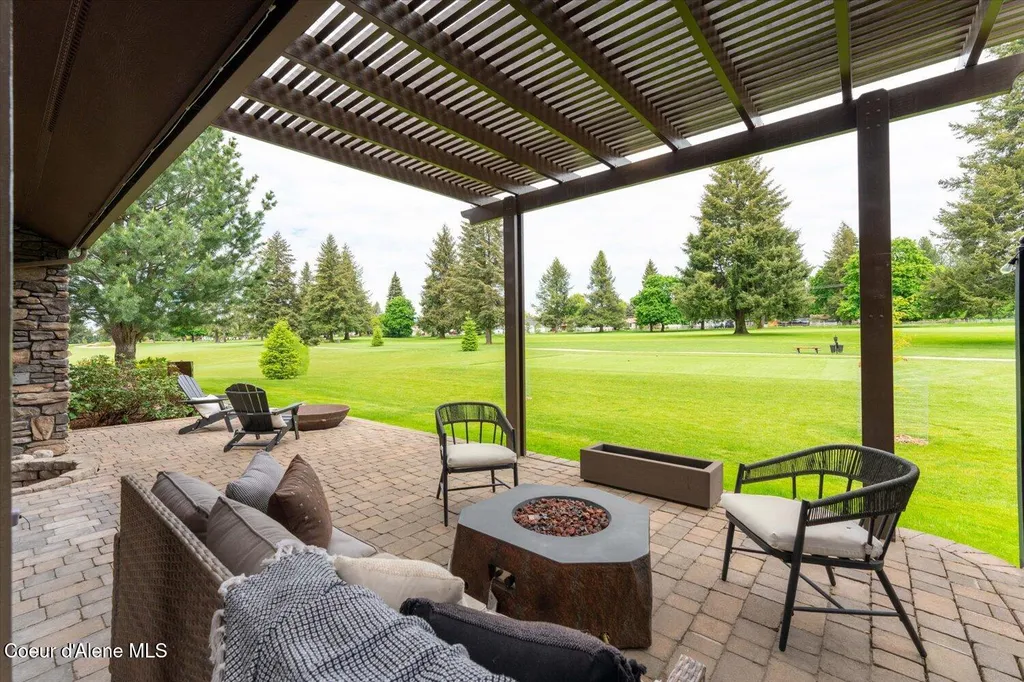 1665 E Club Lane Hayden Lake ID 83835