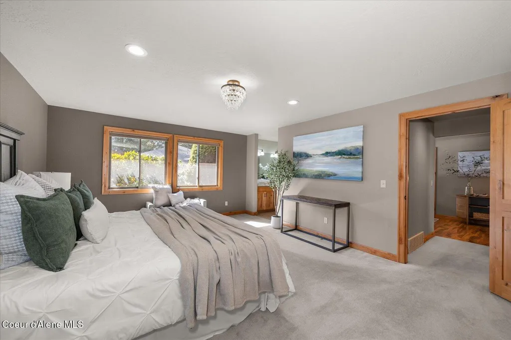 1665 E Club Lane Hayden Lake ID 83835
