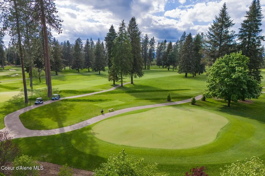 1665 E Club Lane Hayden Lake ID 83835