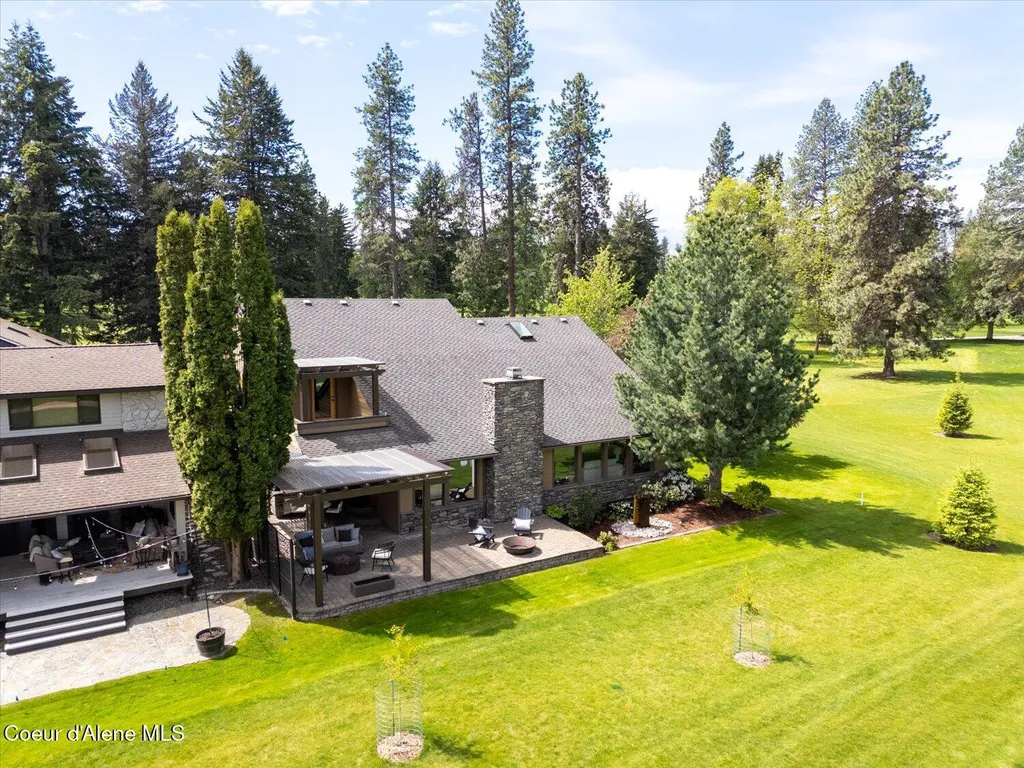 1665 E Club Lane Hayden Lake ID 83835