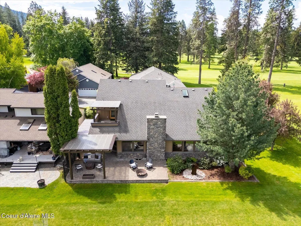 1665 E Club Lane Hayden Lake ID 83835