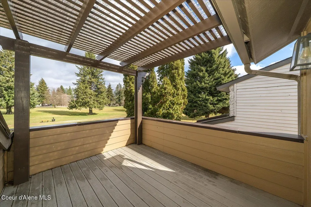 1665 E Club Lane Hayden Lake ID 83835