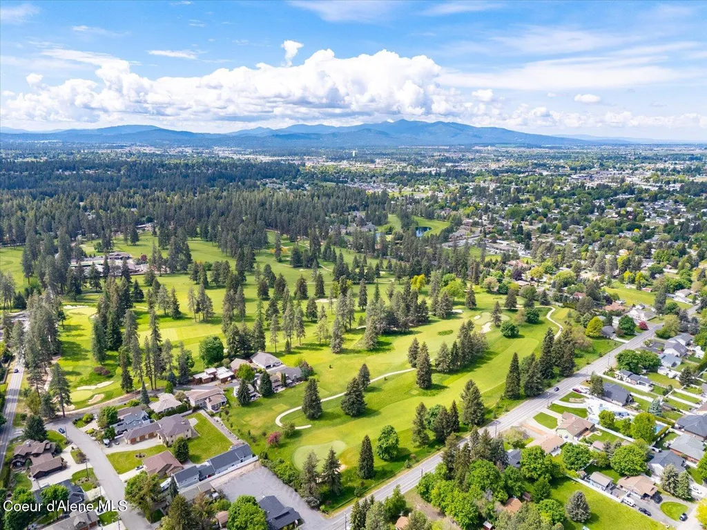 1665 E Club Lane Hayden Lake ID 83835