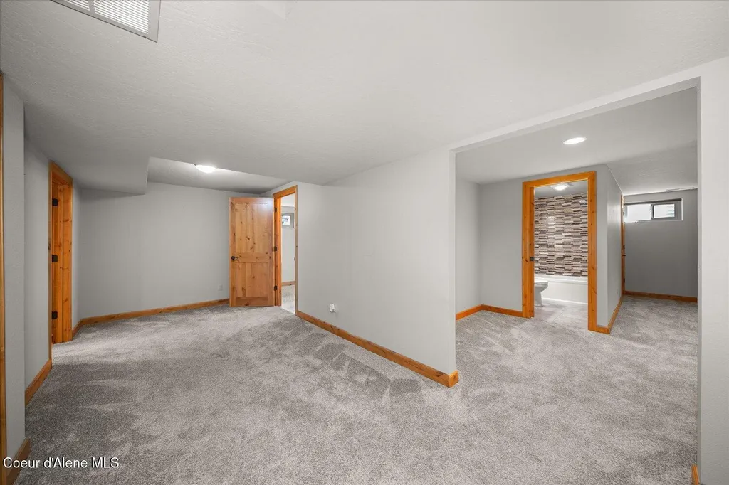 1665 E Club Lane Hayden Lake ID 83835