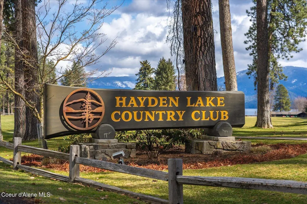1665 E Club Lane Hayden Lake ID 83835