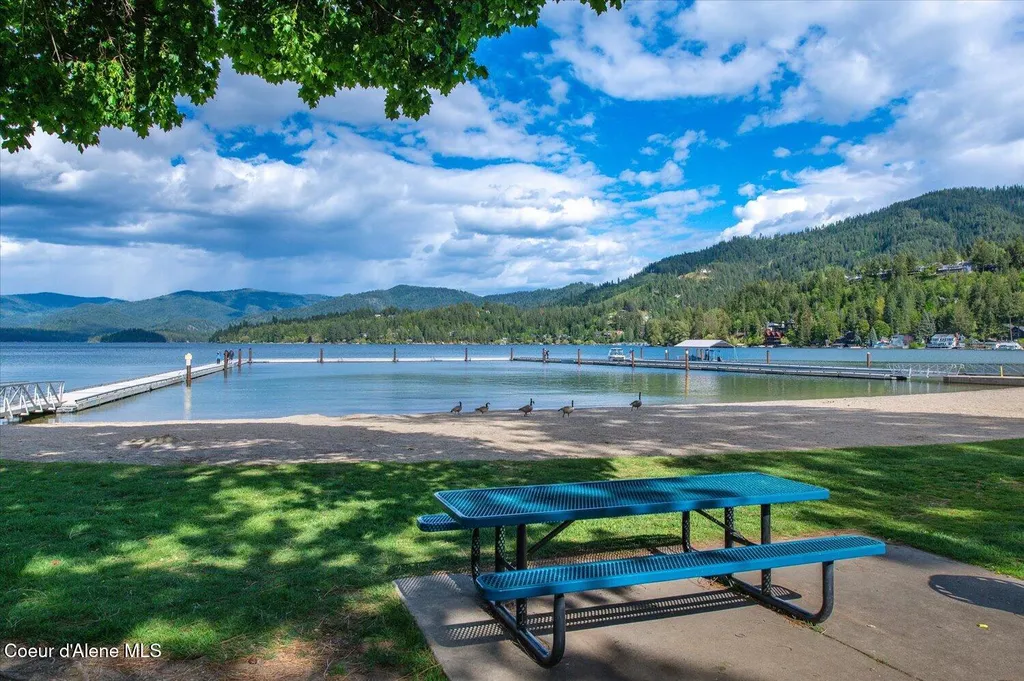 1665 E Club Lane Hayden Lake ID 83835