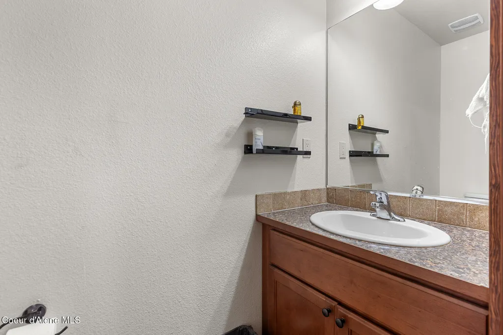 1606 N Catherine Street Post Falls ID 83854
