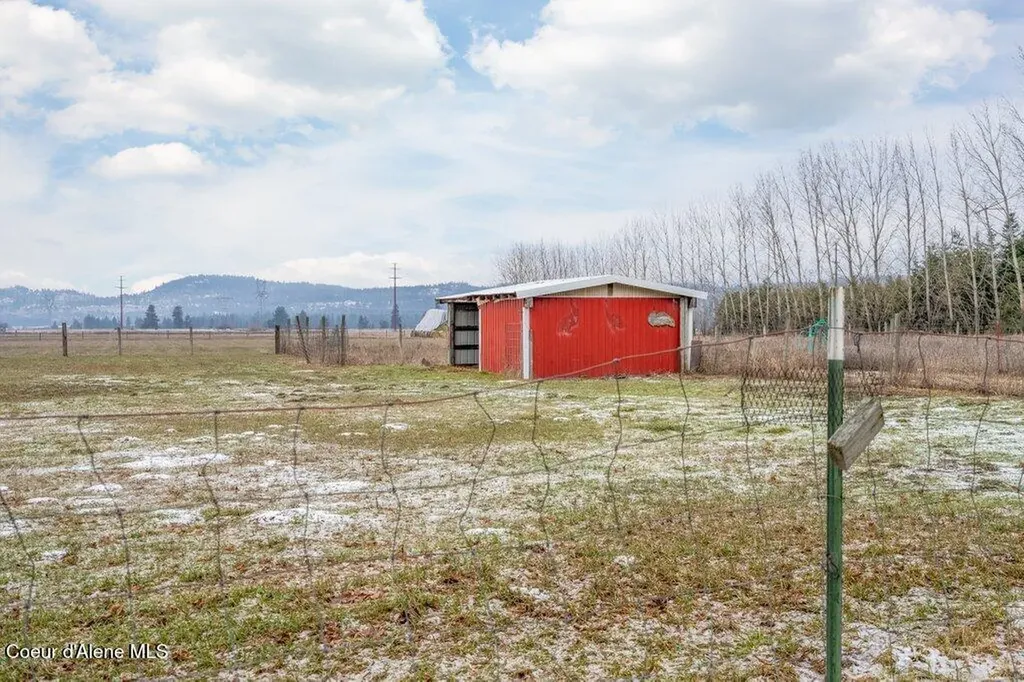 10759 N Idaho Road Post Falls ID 83854