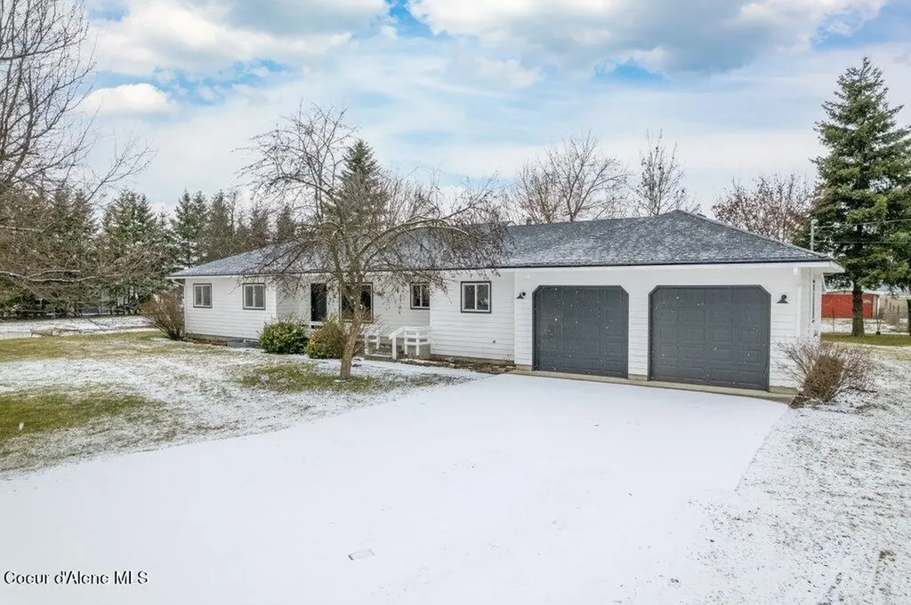 10759 N Idaho Road Post Falls ID 83854