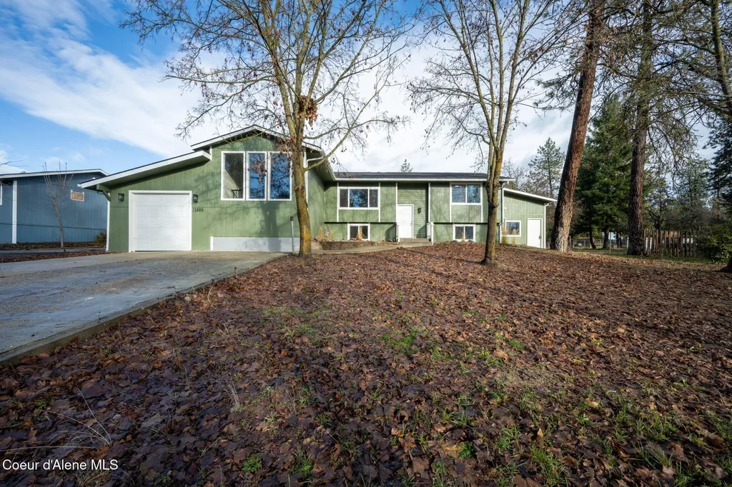 11448 W Meadowview Lane Nine Mile WA 99026