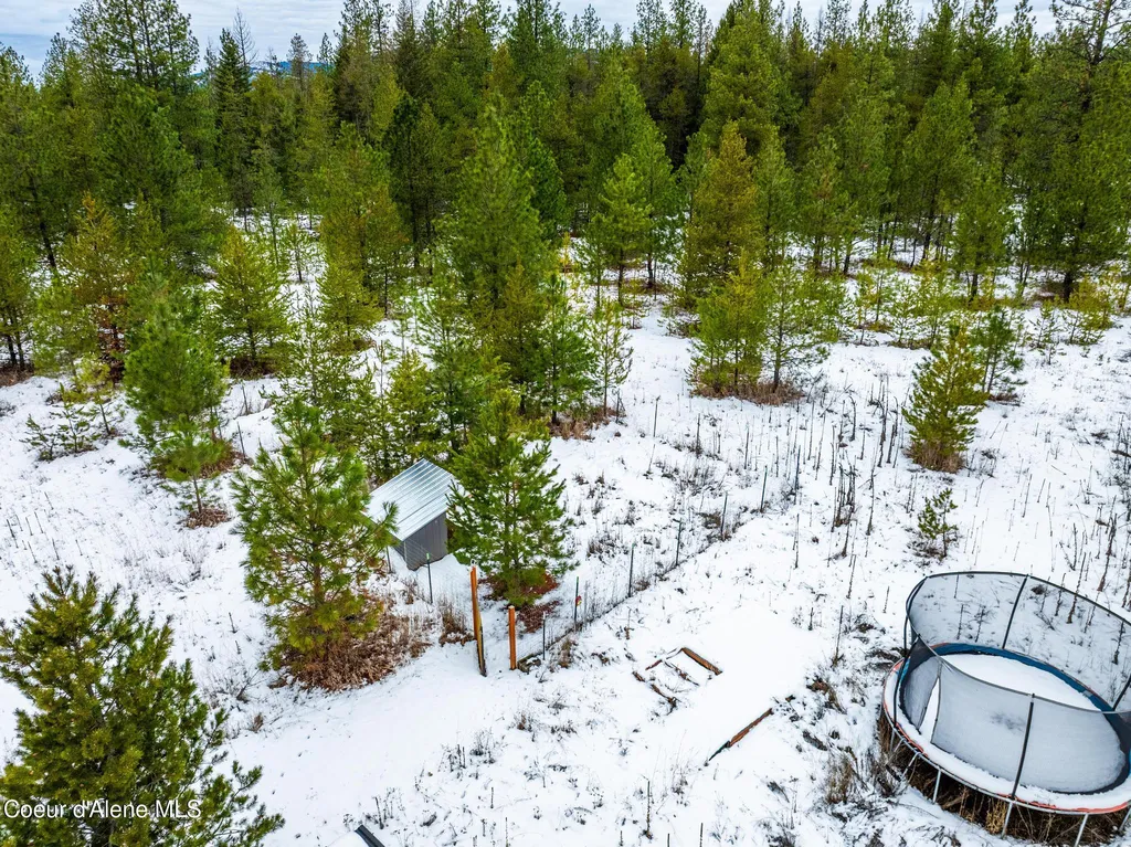 78 Wyatt Lane Spirit Lake ID 83869