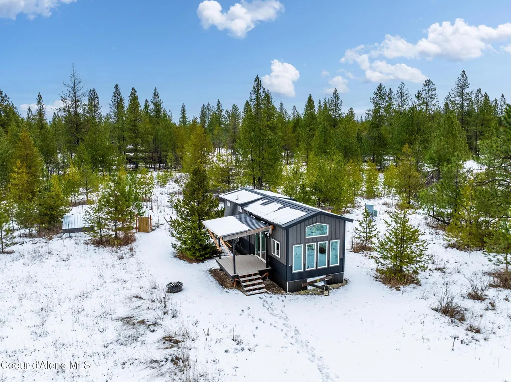 78 Wyatt Lane Spirit Lake ID 83869