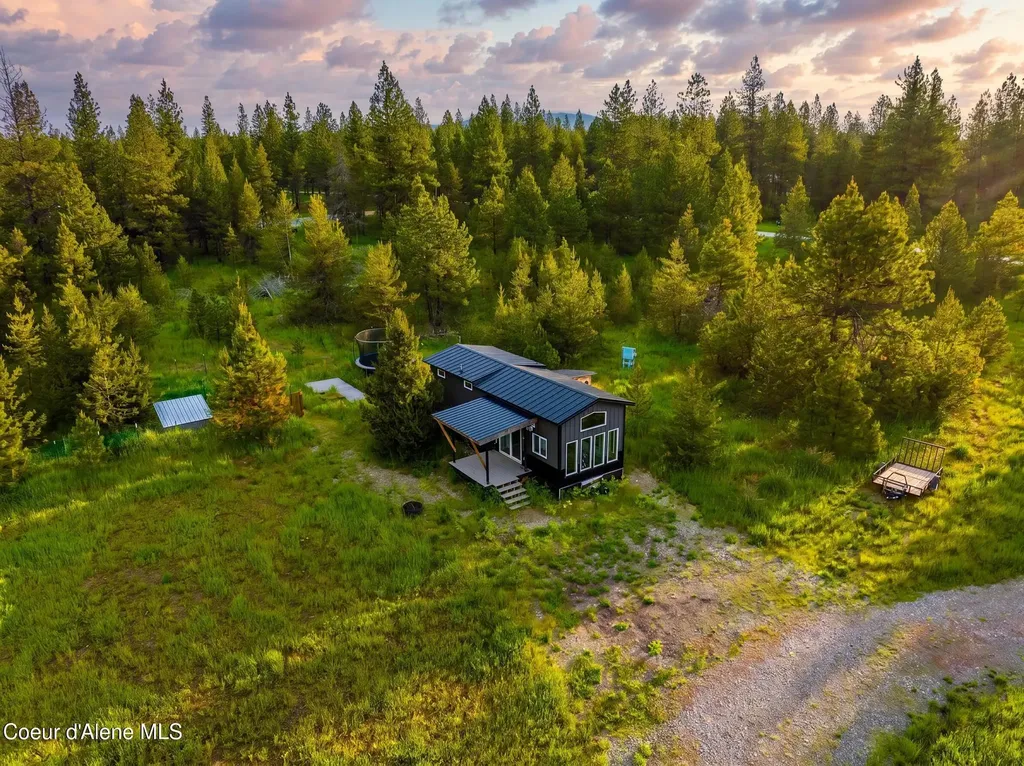 78 Wyatt Lane Spirit Lake ID 83869