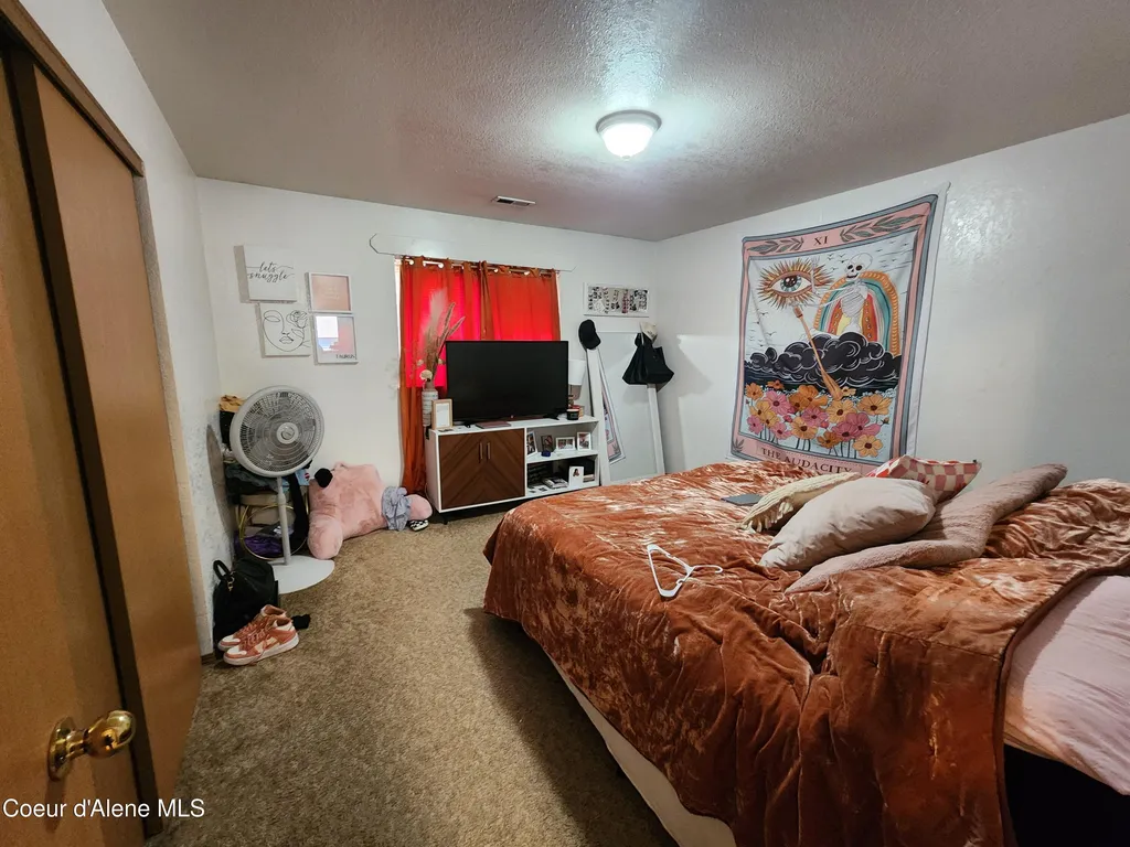 103 E 12th Avenue Post Falls ID 83854