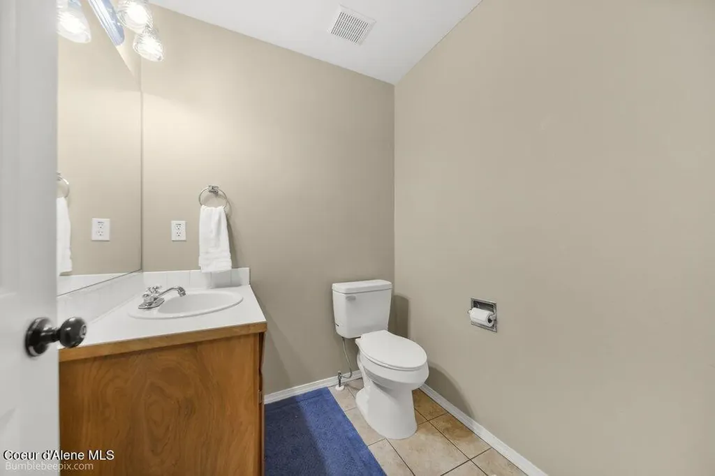 15951 N Pinewood Way Hayden ID 83835