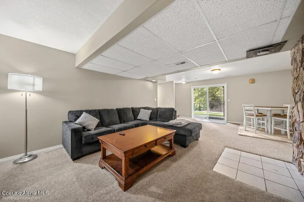 15951 N Pinewood Way Hayden ID 83835