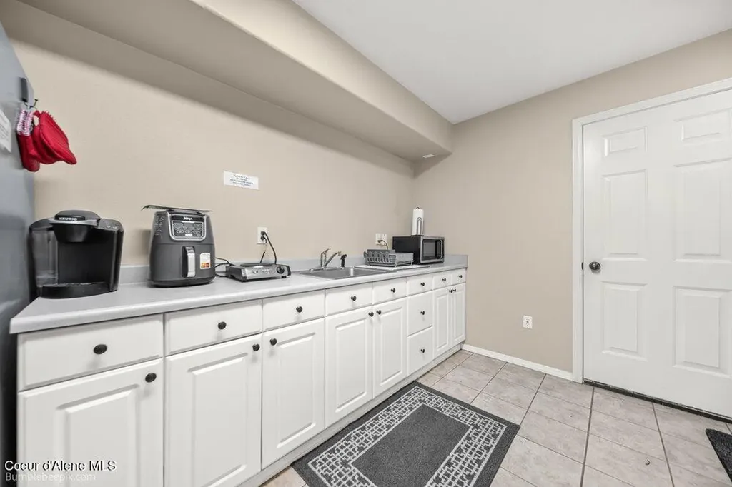 15951 N Pinewood Way Hayden ID 83835