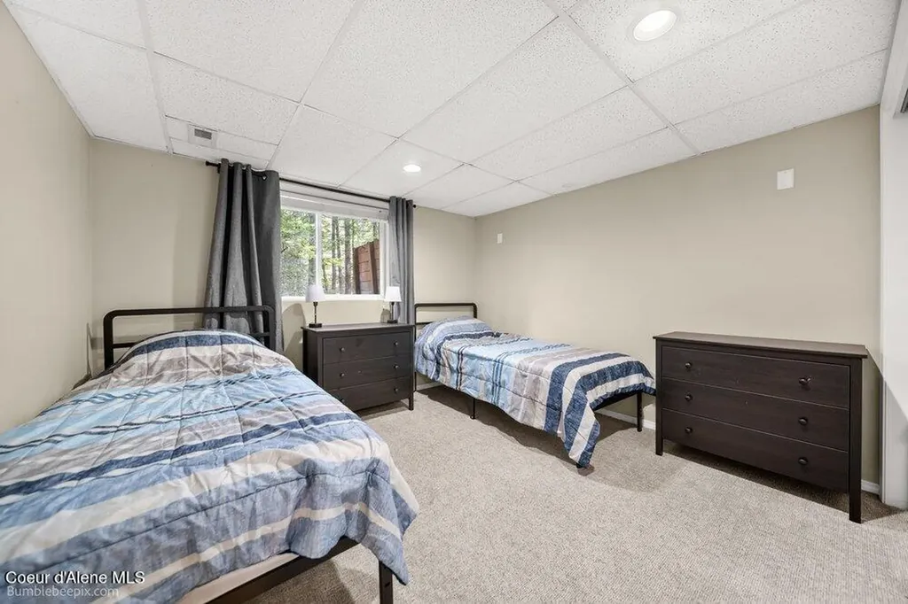 15951 N Pinewood Way Hayden ID 83835